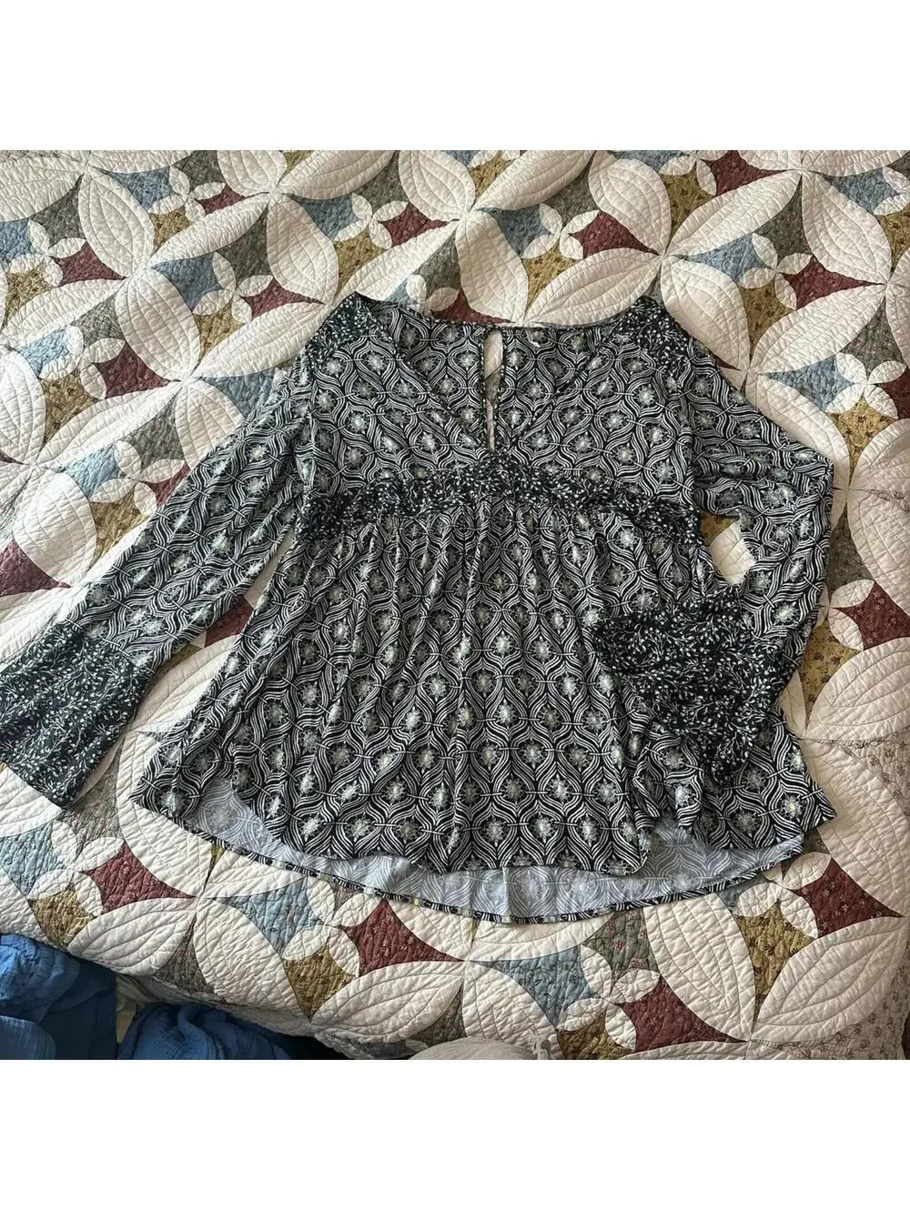 Free People Rolling Hills Tunic Blouse Babydoll Floral Geometric V-Neck